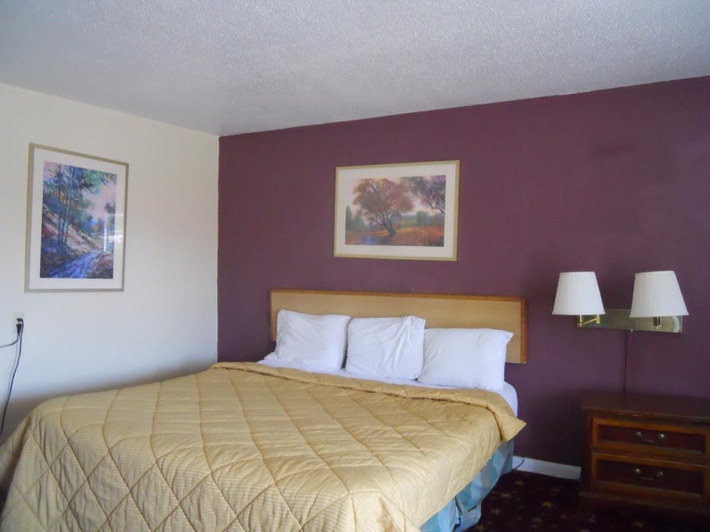 Cascades Motel - Chattanooga อีสต์ริดจ์ ห้อง รูปภาพ