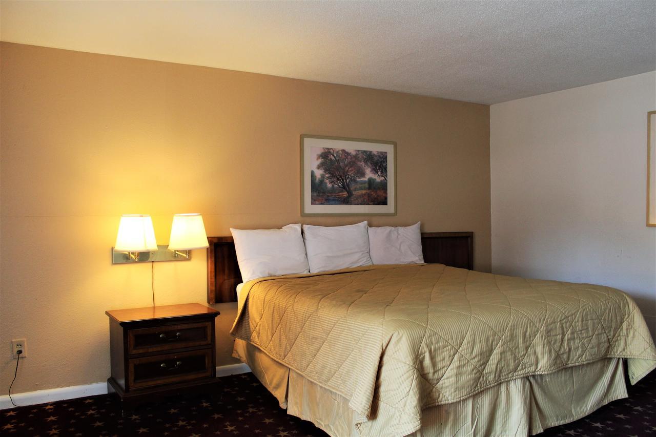 Cascades Motel - Chattanooga อีสต์ริดจ์ ภายนอก รูปภาพ